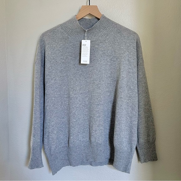 EILEEN FISHER NWT M L Italian Cashmere Mock Neck Top Sweater in Moon Gray - Picture 3 of 10